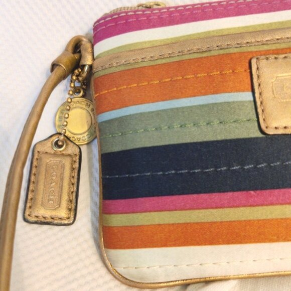 Coach Lim Ed Horizontal Stitch Legacy Stripe Pocket Wristlet in Brass/Multi, EUC - Picture 9 of 13
